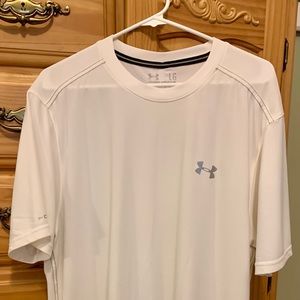 Men’s Under Armour Cold Black Heat Gear T-Shirt